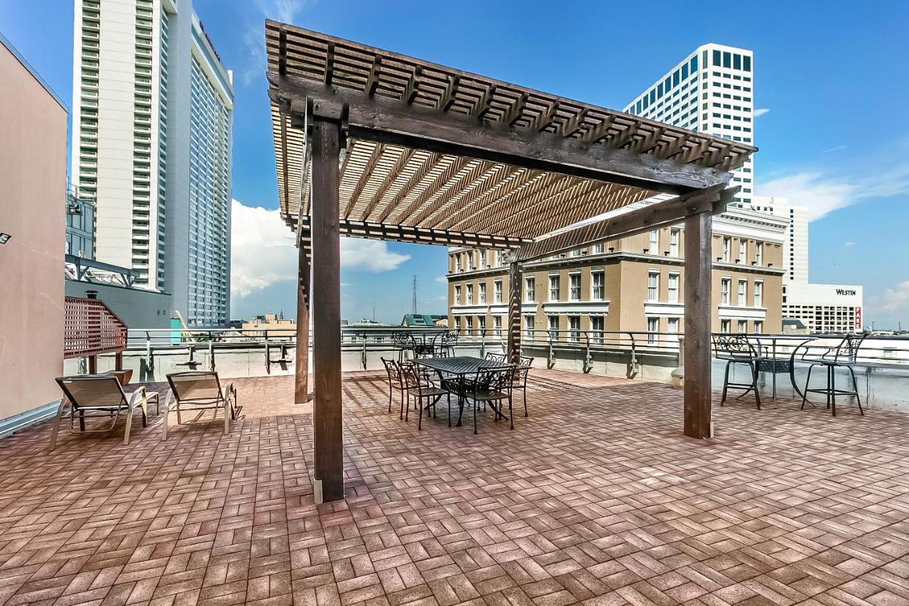 Gorgeous Condos Steps From French Quarter And Harrah'S St. Новый Орлеан Экстерьер фото