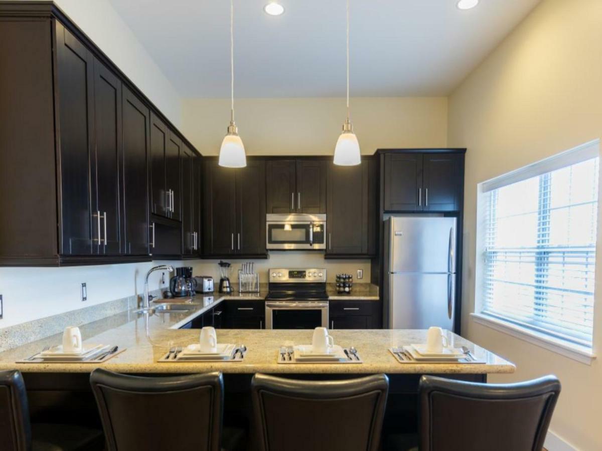 Gorgeous Condos Steps From French Quarter And Harrah'S St. Новый Орлеан Экстерьер фото